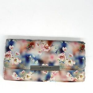 Tahari Identity Protect Lining‎ Floral Trifold Wallet